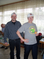 Werner und Thomas mit AG-Basecap Werner und Thomas mit AG-Basecap
